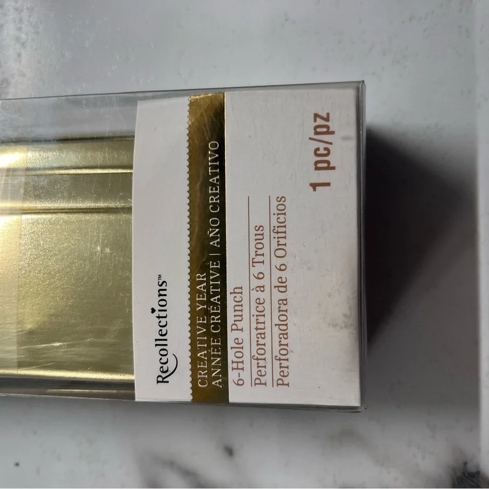 Recollections elegant gold